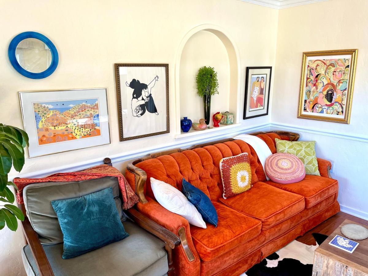 Spacious Renovated Petaluma Home- Pool Table, Fire Pit, Parking Exterior photo